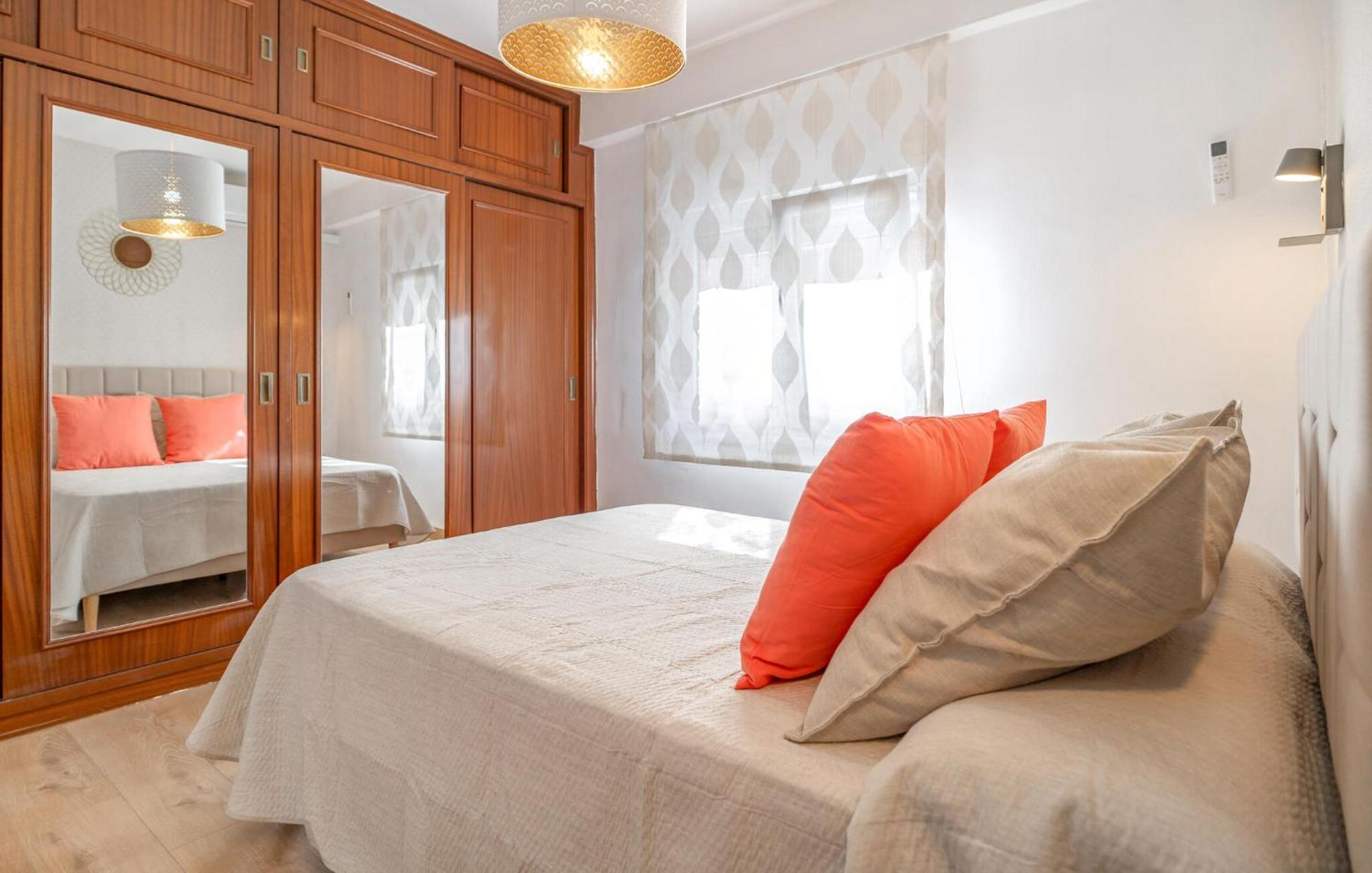 Nice In With Kitchen Apartment Málaga