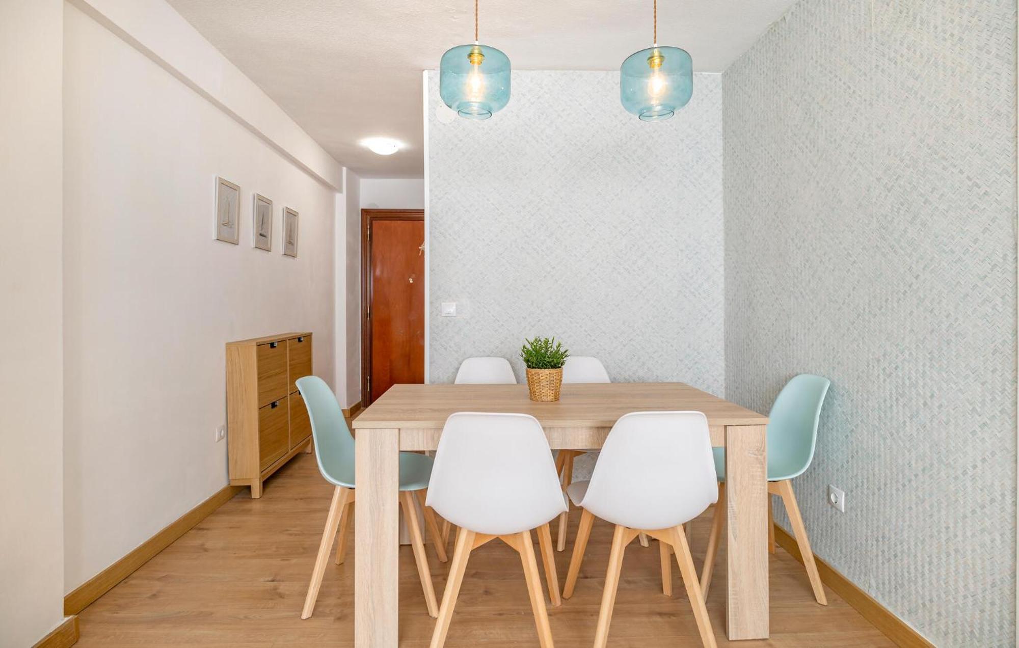 Apartment Nice In With Kitchen Málaga